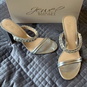 Jewel Badgley Mischka heels